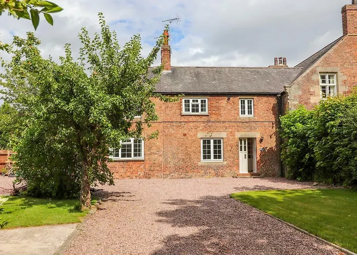 Well House Farm Flat 1